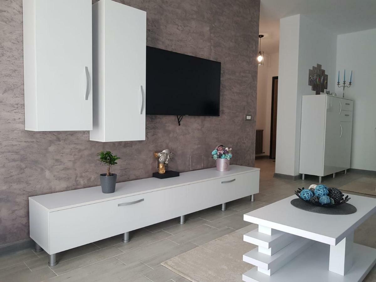 Ranya Apartments Alezzi Beach Resort Нэводари Экстерьер фото